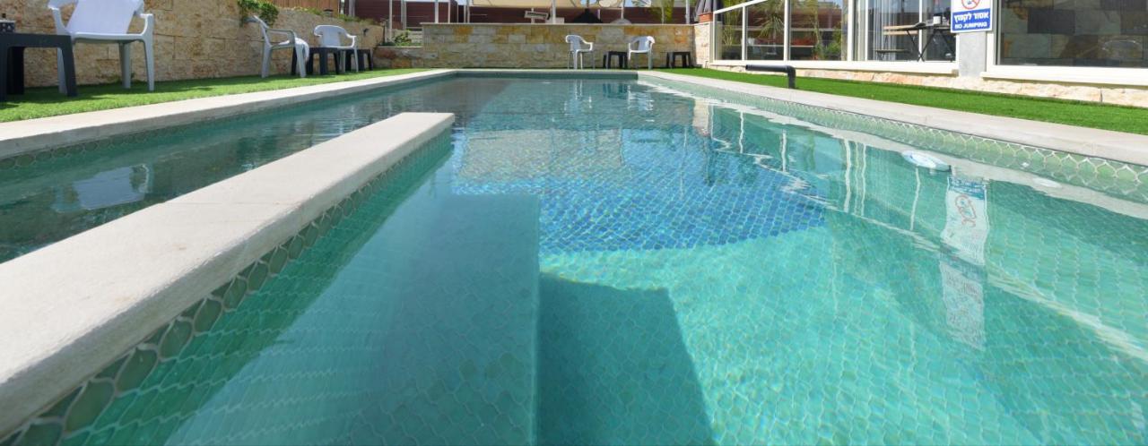 El Viso Verde Luxury Suites Had Nes Eksteriør bilde