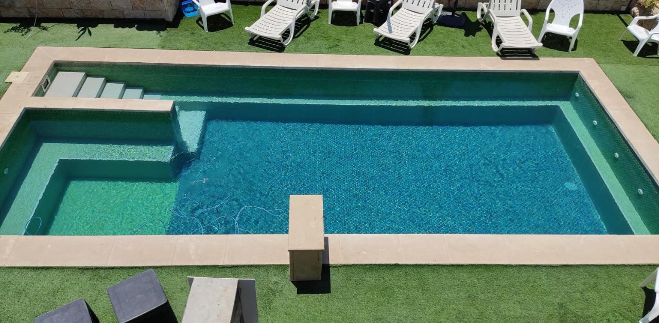 El Viso Verde Luxury Suites Had Nes Eksteriør bilde
